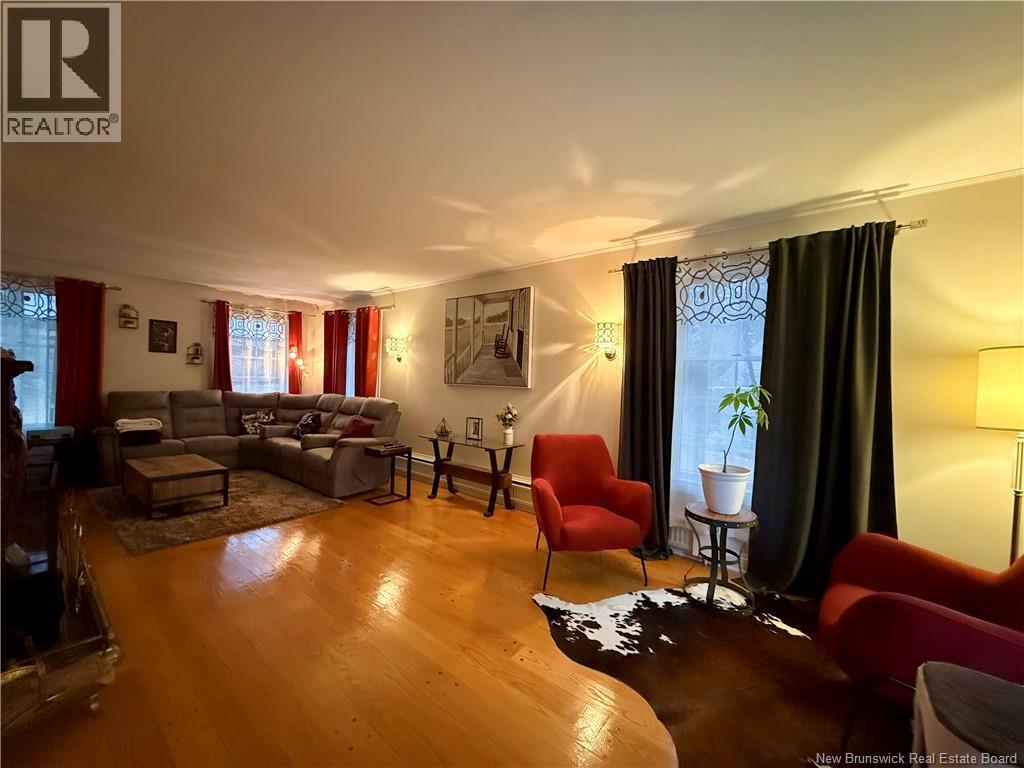 28 Lawson Street, Edmundston, New Brunswick  E3V 1Z4 - Photo 13 - NB129995