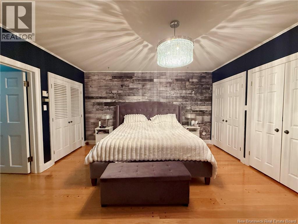 28 Lawson Street, Edmundston, New Brunswick  E3V 1Z4 - Photo 18 - NB129995