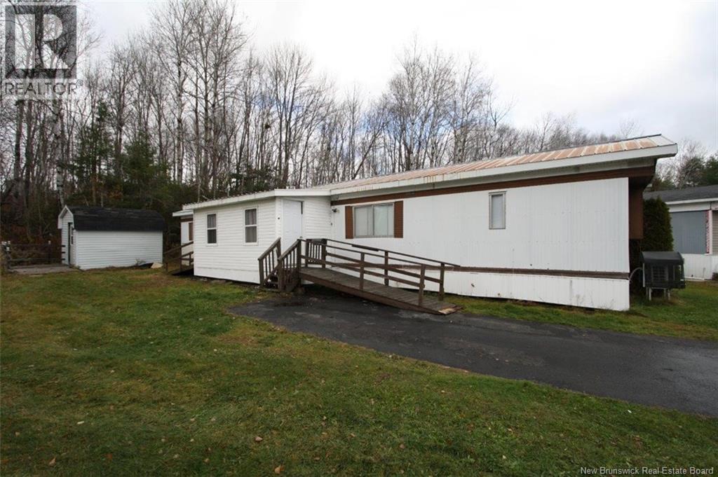 22 Greystone Court, Fredericton, New Brunswick