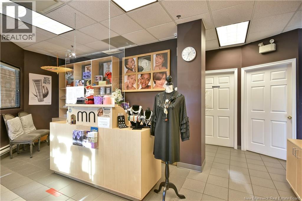 551 King Street Unit# 101, Fredericton, New Brunswick E3B 1E7 - Photo 11 - NB130035