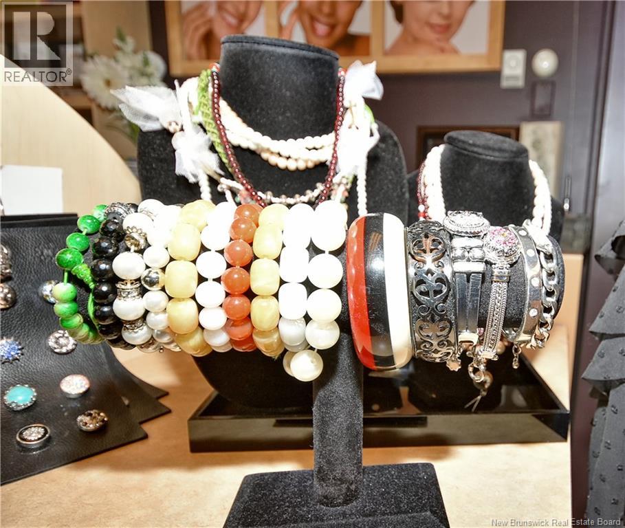 551 King Street Unit# 101, Fredericton, New Brunswick E3B 1E7 - Photo 15 - NB130035