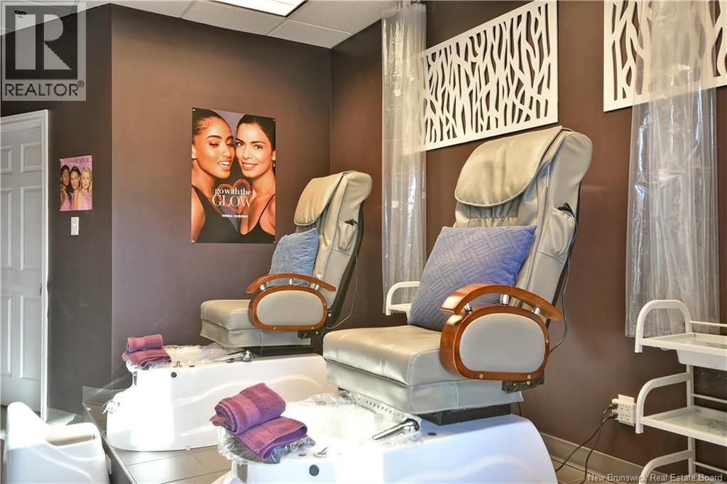 551 King Street Unit# 101, Fredericton, New Brunswick E3B 1E7 - Photo 22 - NB130035