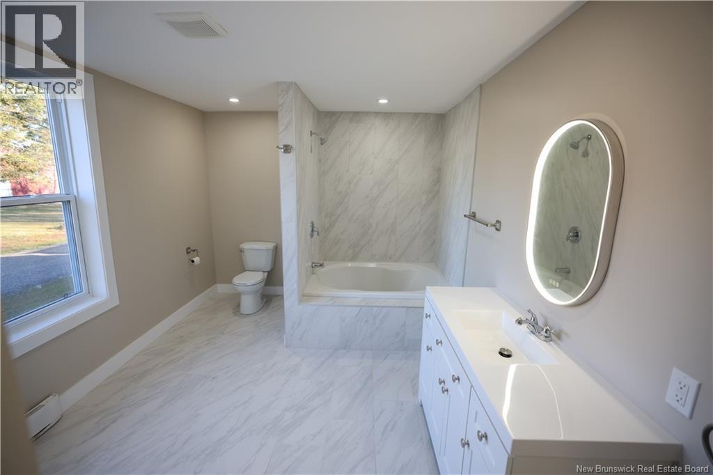 550 Salisbury Road, Moncton, New Brunswick E1E 1B8 - Photo 14 - NB129945