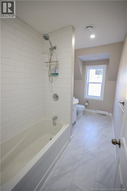 550 Salisbury Road, Moncton, New Brunswick E1E 1B8 - Photo 25 - NB129945