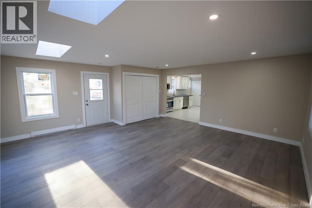550 Salisbury Road, Moncton, New Brunswick E1E 1B8 - Photo 5 - NB129945