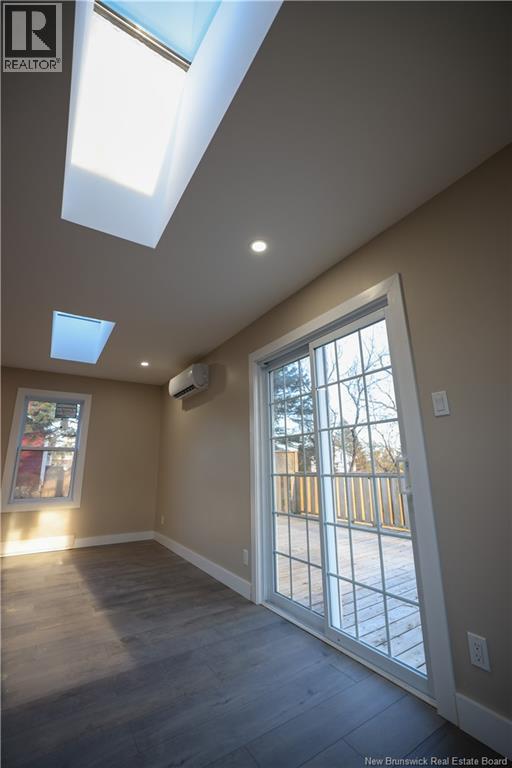 550 Salisbury Road, Moncton, New Brunswick E1E 1B8 - Photo 6 - NB129945