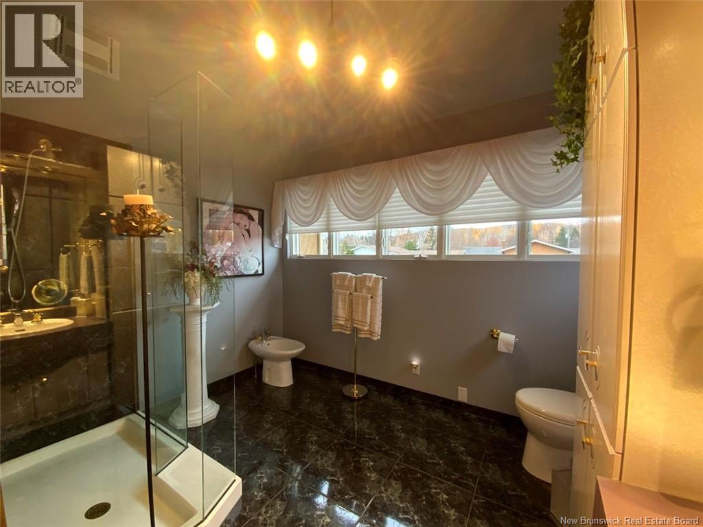 75 Leblond Street, Edmundston, New Brunswick E3V 4K9 - Photo 9 - NB130030