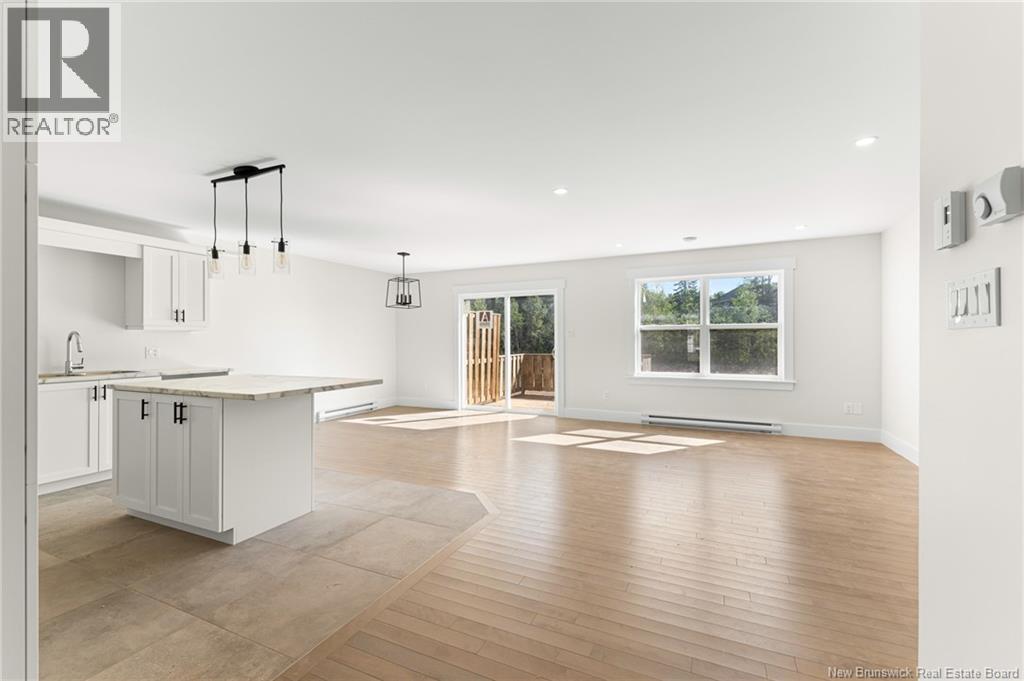 103 Rochefort, Dieppe, New Brunswick  E1A 6X9 - Photo 12 - NB129747