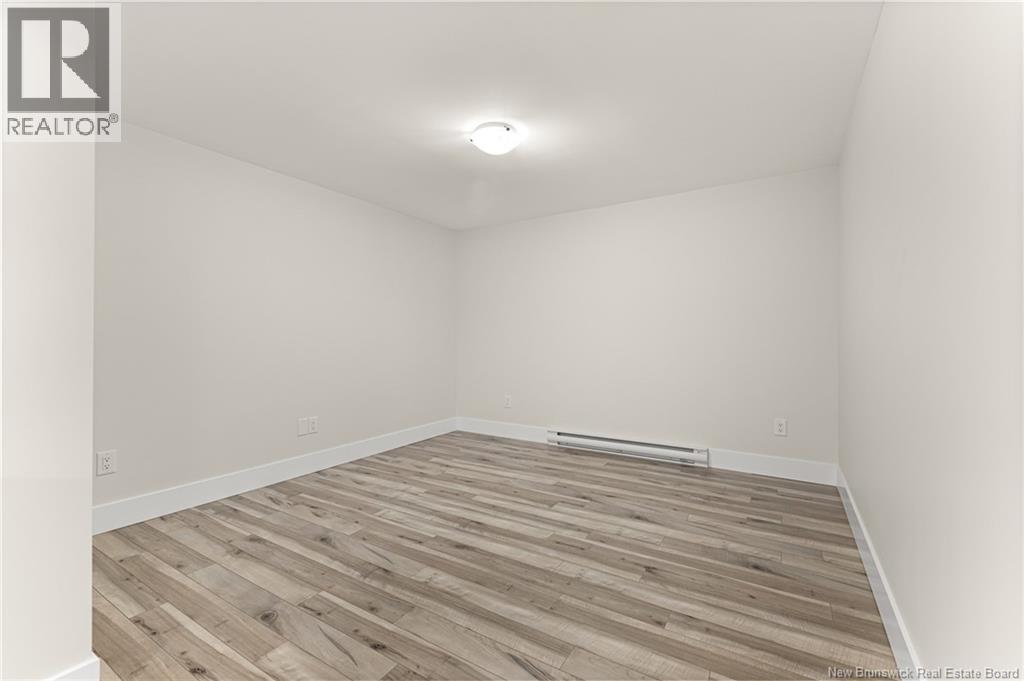 103 Rochefort, Dieppe, New Brunswick  E1A 6X9 - Photo 37 - NB129747