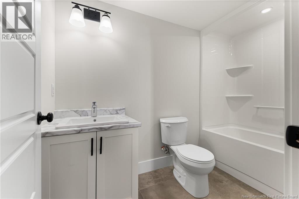 103 Rochefort, Dieppe, New Brunswick  E1A 6X9 - Photo 41 - NB129747