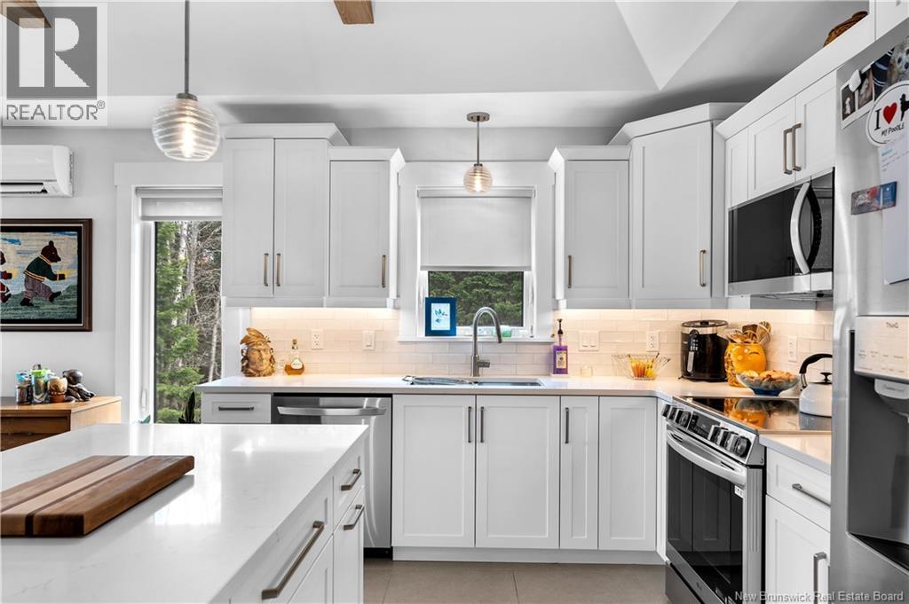 310 Damien, Dieppe, New Brunswick E1A 5V6 - Photo 7 - NB130086