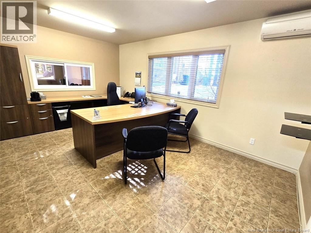 700 Victoria Street, Edmundston, New Brunswick  E3V 3S9 - Photo 12 - NB130024