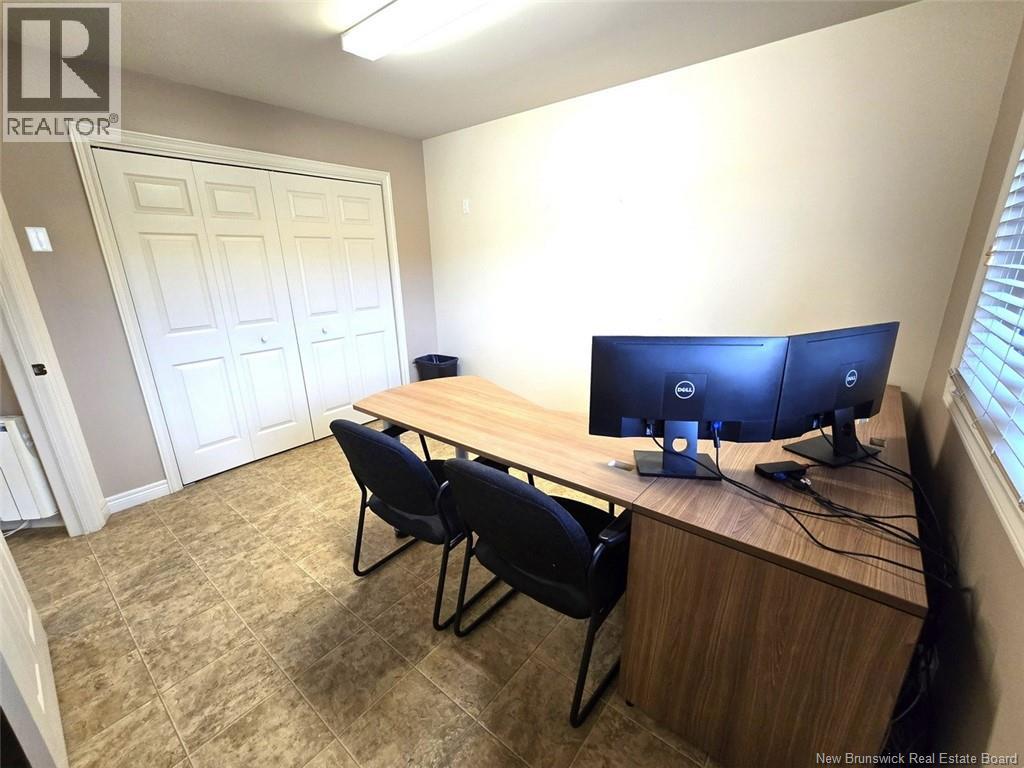 700 Victoria Street, Edmundston, New Brunswick  E3V 3S9 - Photo 18 - NB130024