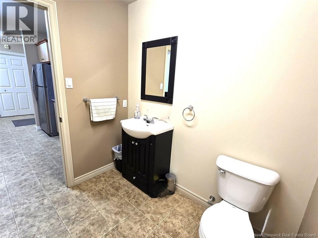 700 Victoria Street, Edmundston, New Brunswick  E3V 3S9 - Photo 22 - NB130024