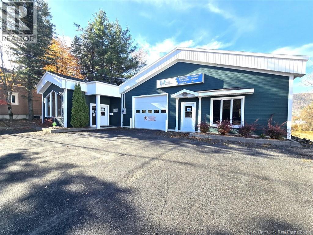 700 Victoria Street, Edmundston, New Brunswick  E3V 3S9 - Photo 25 - NB130024