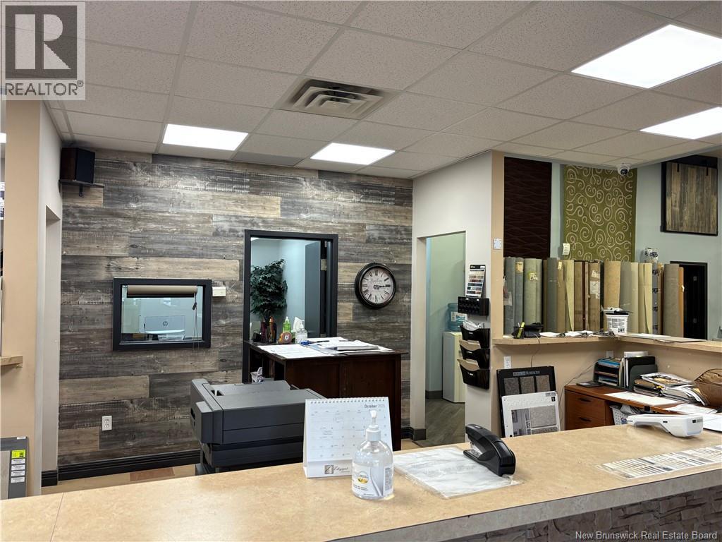 18 Elmwood, Moncton, New Brunswick E1A 2X8 - Photo 7 - NB130059