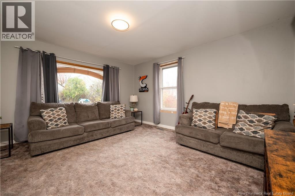 5933 King Street, Riverside-Albert, New Brunswick E4H 4B7 - Photo 3 - NB129540