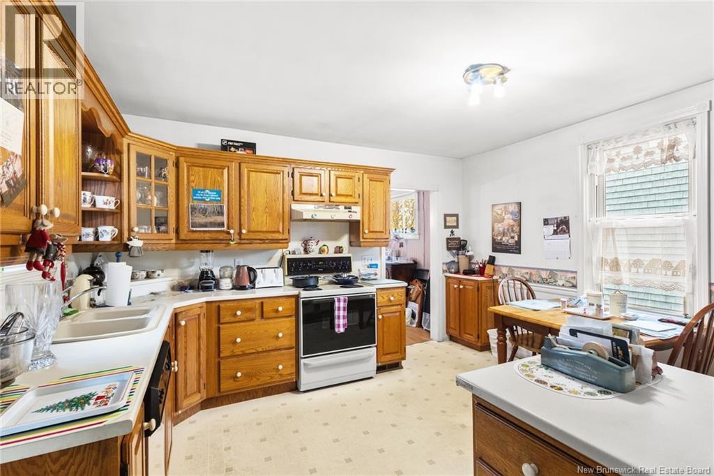 762 Churchill Row, Fredericton, New Brunswick E3B 1P8 - Photo 24 - NB130103