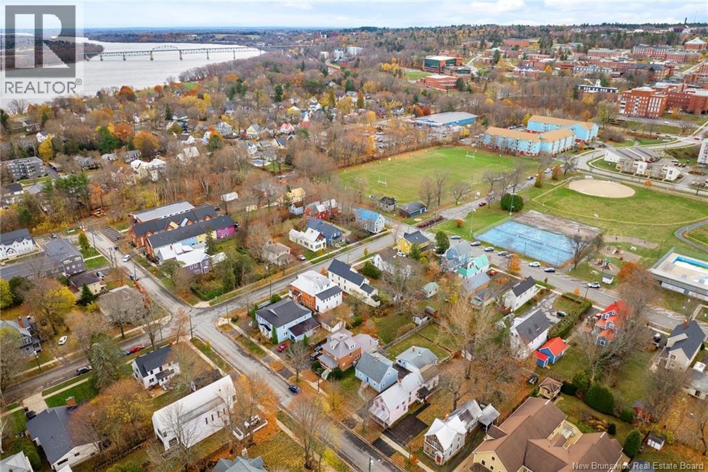 762 Churchill Row, Fredericton, New Brunswick E3B 1P8 - Photo 46 - NB130103
