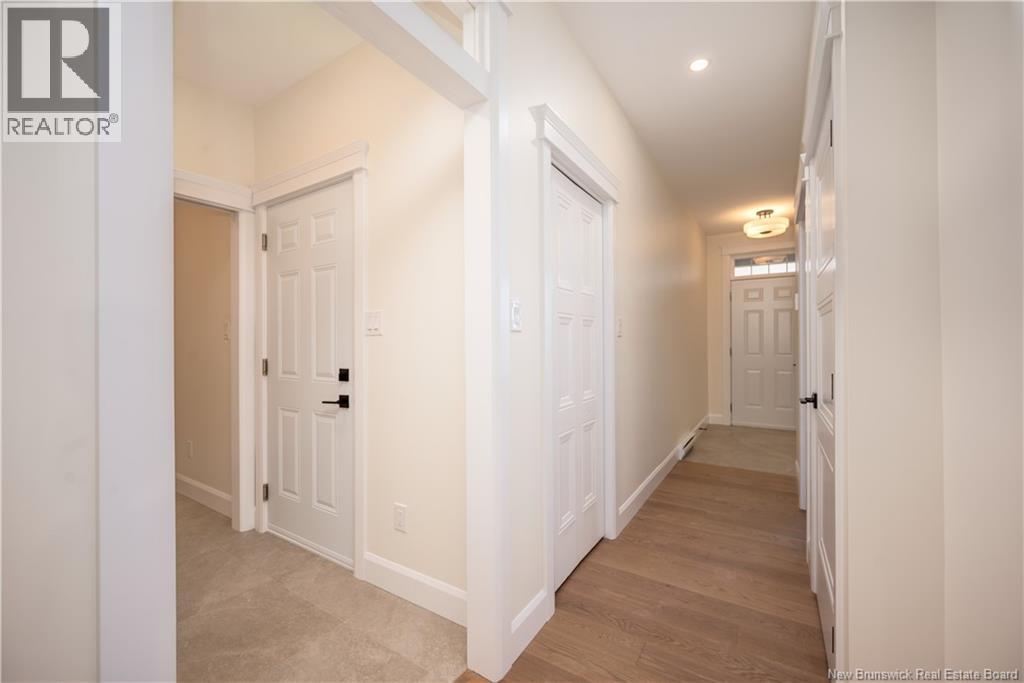 552 Royal Oaks Boulevard, Moncton, New Brunswick E1H 3S7 - Photo 3 - NB129788
