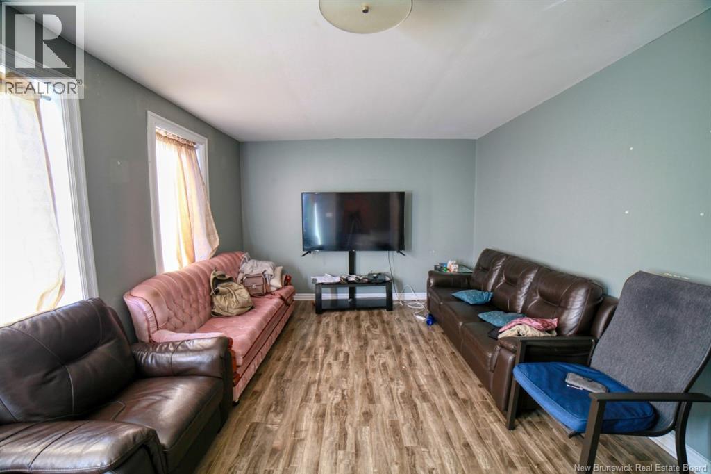 1030 Riverside Drive, Bathurst, New Brunswick E2A 2M7 - Photo 8 - NB129603