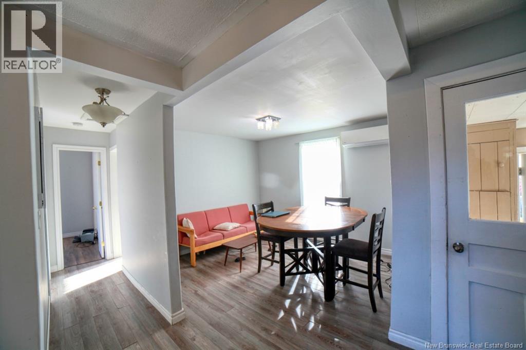 996-998 Riverside Drive, Bathurst, New Brunswick E2A 2M7 - Photo 8 - NB129602