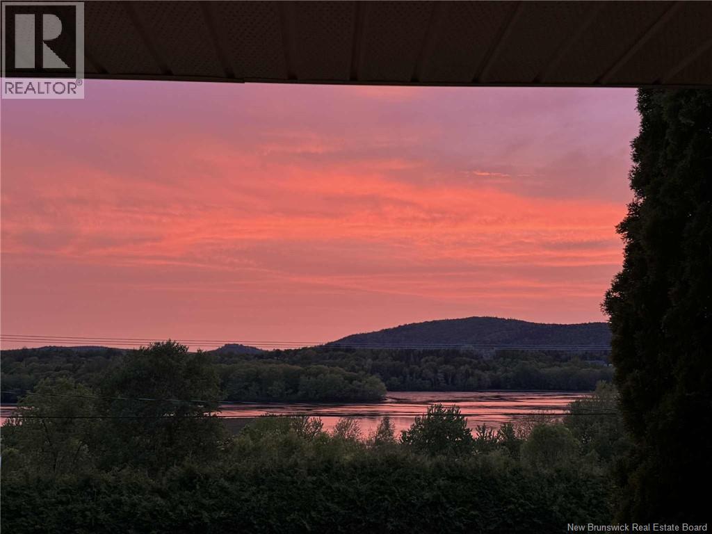 312 Centennial Road, Hampton, New Brunswick E5N 7L9 - Photo 32 - NB129996