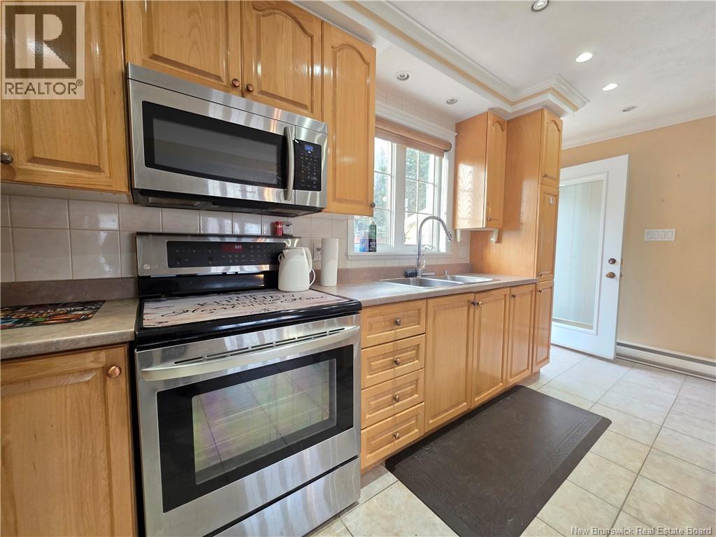 106 West River Rd., Grand Falls, New Brunswick E3Z 1R6 - Photo 12 - NB130092