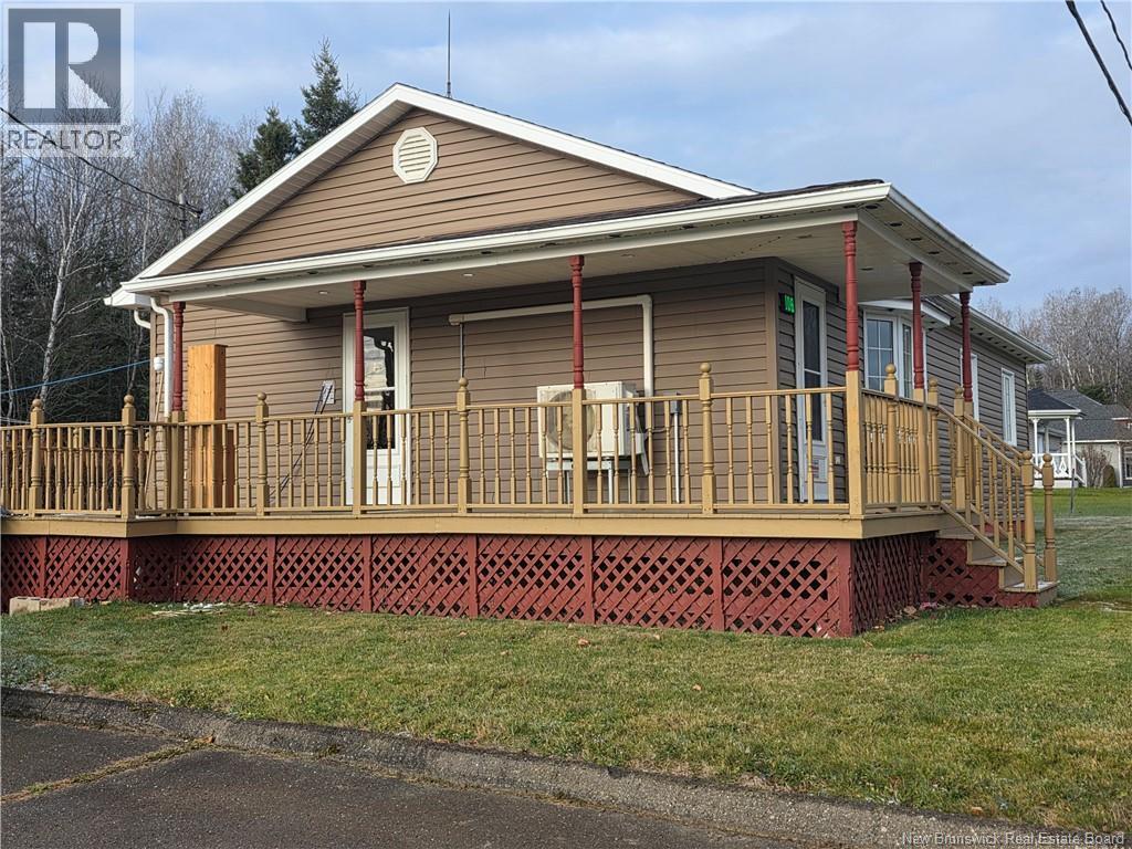 106 West River Rd., Grand Falls, New Brunswick E3Z 1R6 - Photo 5 - NB130092