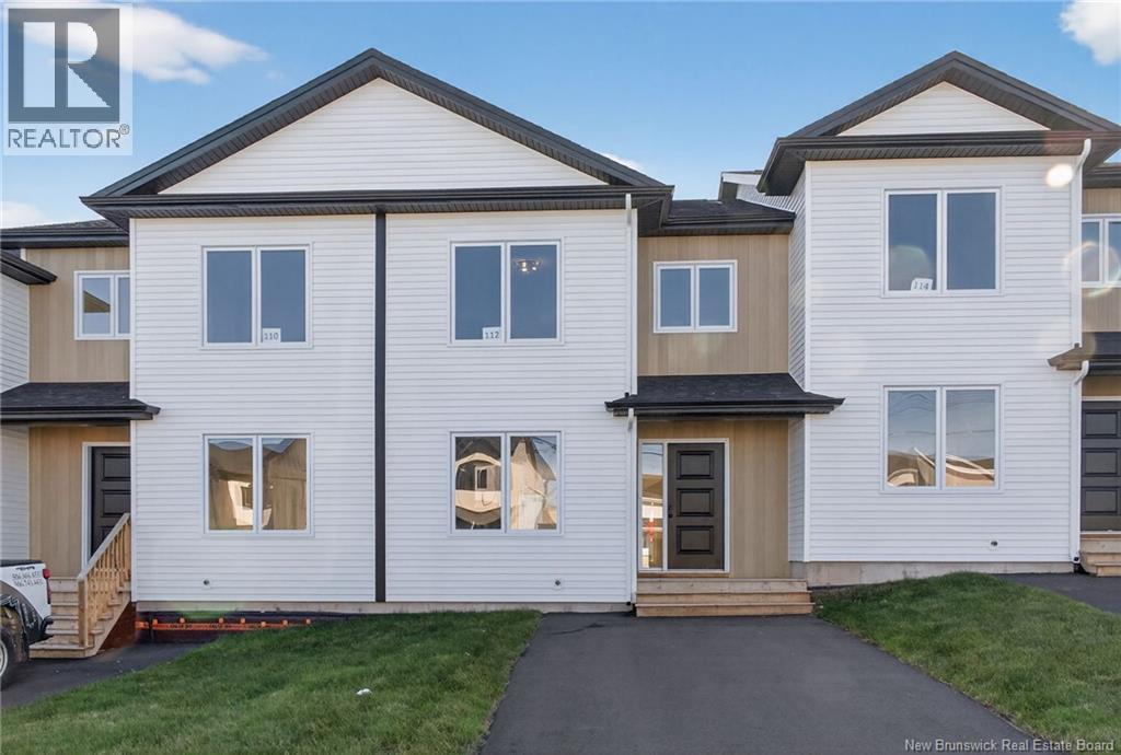 112 Ernest Street, Dieppe, New Brunswick E1A 8R4 - Photo 1 - NB130113