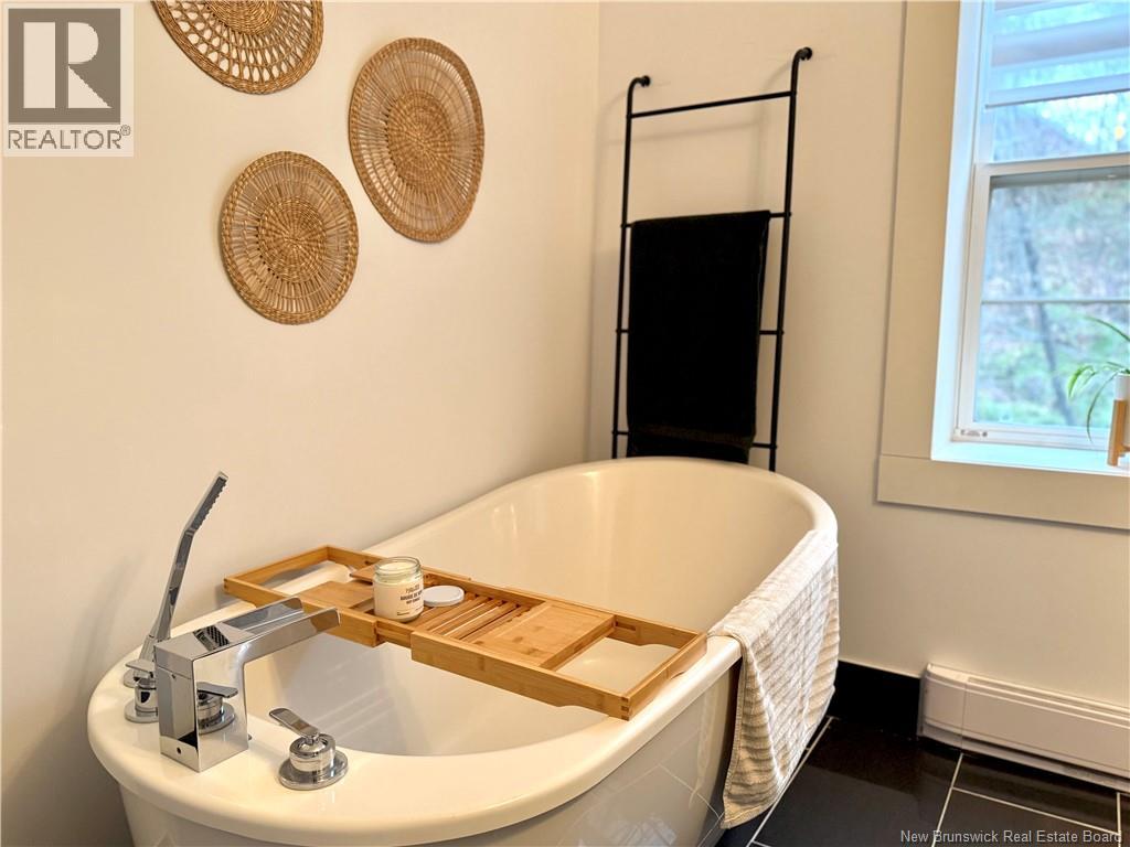 8 Conway Street, Edmundston, New Brunswick  E3V 1Z1 - Photo 33 - NB129981