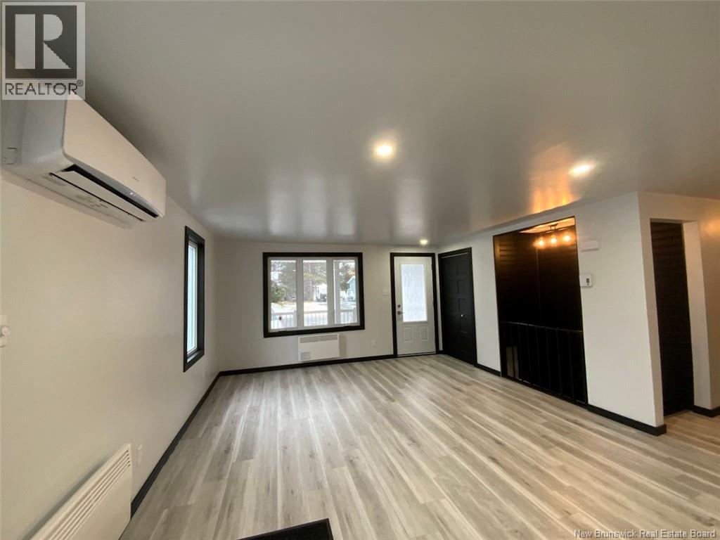 14, St-Onge Street, Saint-Jacques, New Brunswick E7B 1V7 - Photo 3 - NB130129