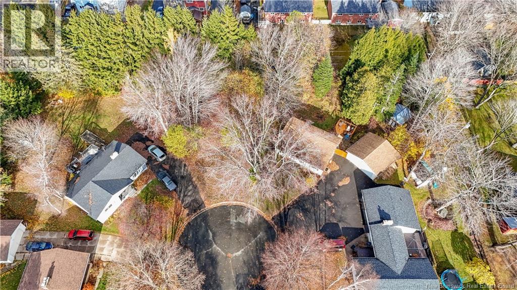 33 Burse Court, Fredericton, New Brunswick E3A 3C7 - Photo 5 - NB130123