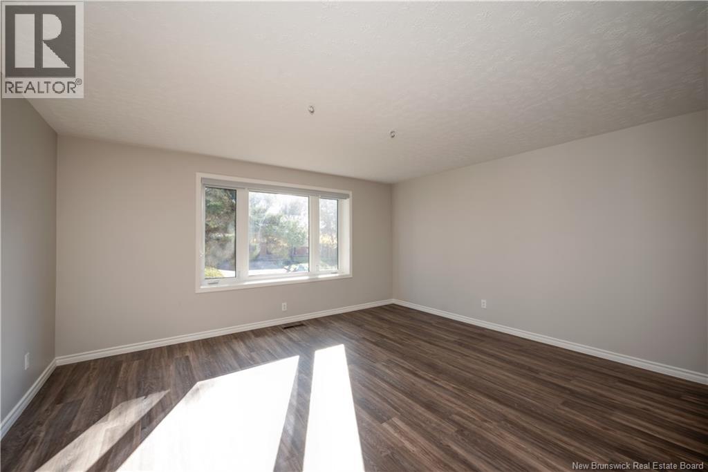 45 Cabot Drive, Moncton, New Brunswick  E1A 5K8 - Photo 7 - NB130045