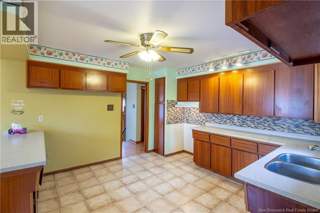 22 Mapleton, Hampton, New Brunswick  E5N 5E8 - Photo 12 - NB129876