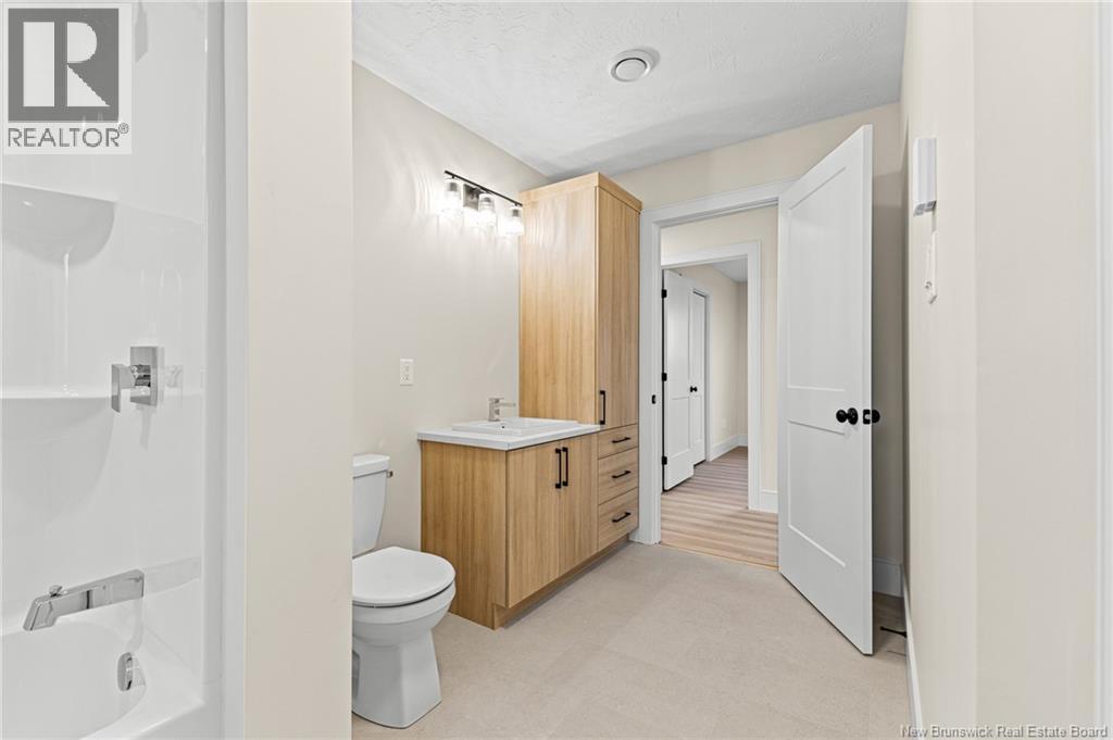 217 Senese Street, Moncton, New Brunswick  E1E 0B9 - Photo 12 - NB130126