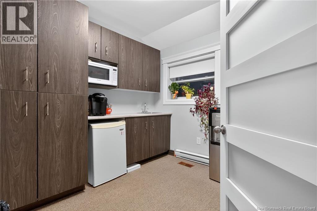 400-408 Mountain Road, Moncton, New Brunswick E1C 2M9 - Photo 13 - NB129977