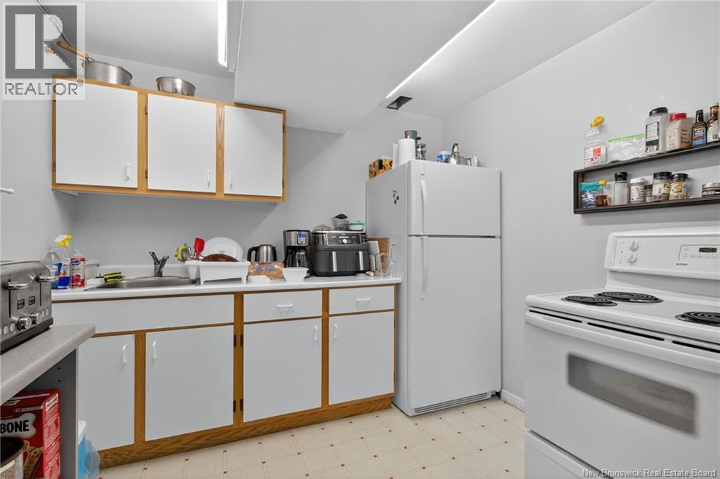 400-408 Mountain Road, Moncton, New Brunswick E1C 2M9 - Photo 33 - NB129977