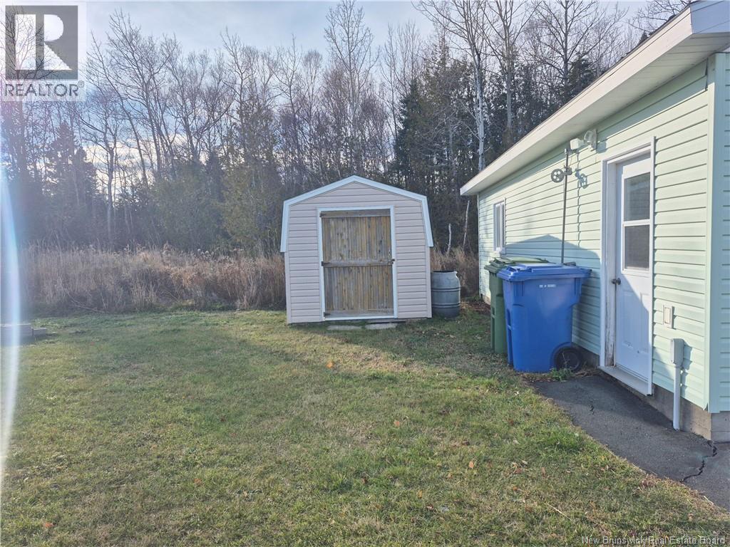 540 Rue Des Cedres, Petit-Rocher, New Brunswick  E8J 1P9 - Photo 5 - NB130139