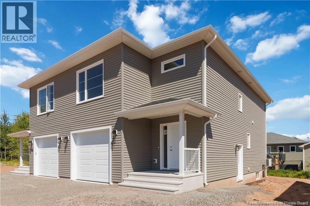 21 Belfry Street, Moncton, New Brunswick E1G 5B6 - Photo 2 - NB130036