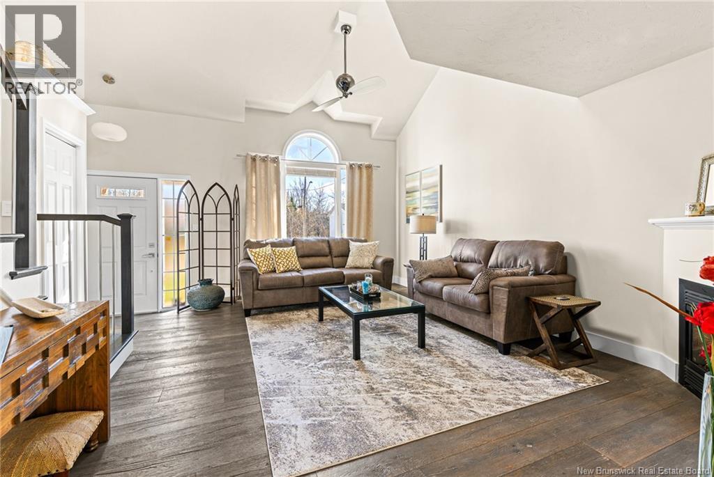 13 Boucher Avenue, Bouctouche, New Brunswick E4S 2X4 - Photo 6 - NB128233