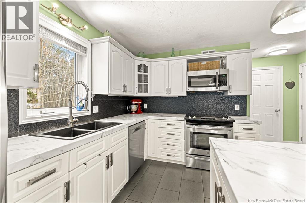 13 Boucher Avenue, Bouctouche, New Brunswick E4S 2X4 - Photo 8 - NB128233