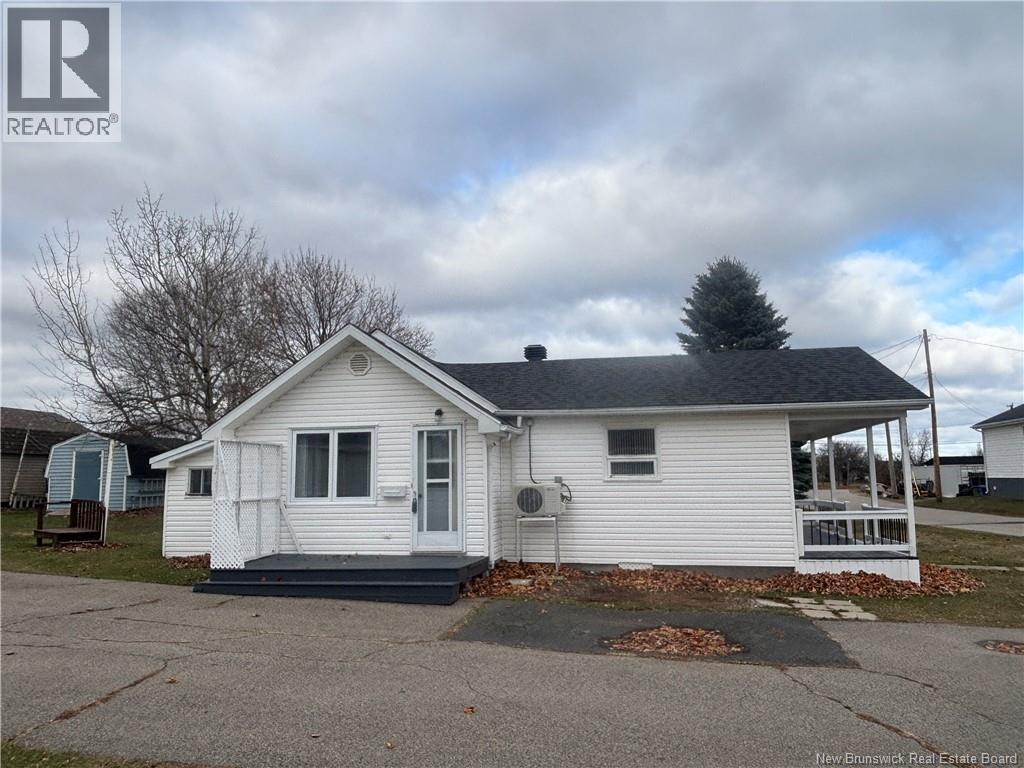 22 Promenade Florient, Petit-Rocher, New Brunswick E8J 1S3 - Photo 4 - NB130166