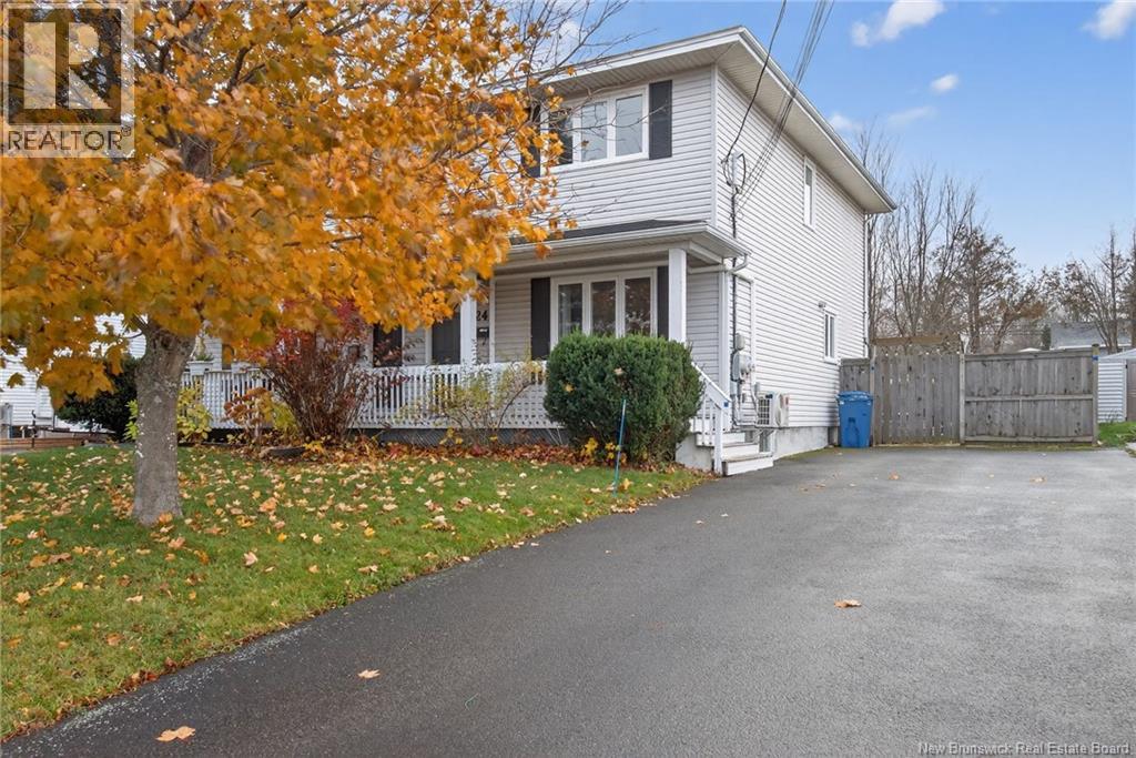 24 Briarlea Drive, Moncton, New Brunswick  E1G 2E9 - Photo 1 - NB130167
