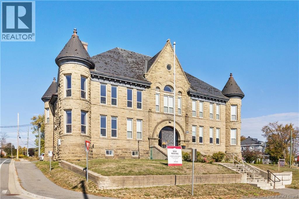 599 King George Highway, Miramichi, New Brunswick E1V 1N5 - Photo 1 - NB129231