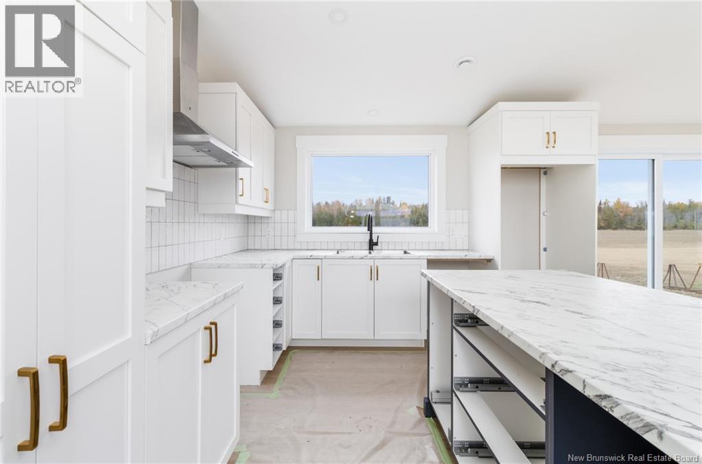 1365 Hanwell Road, Fredericton, New Brunswick E3C 2N2 - Photo 4 - NB130143