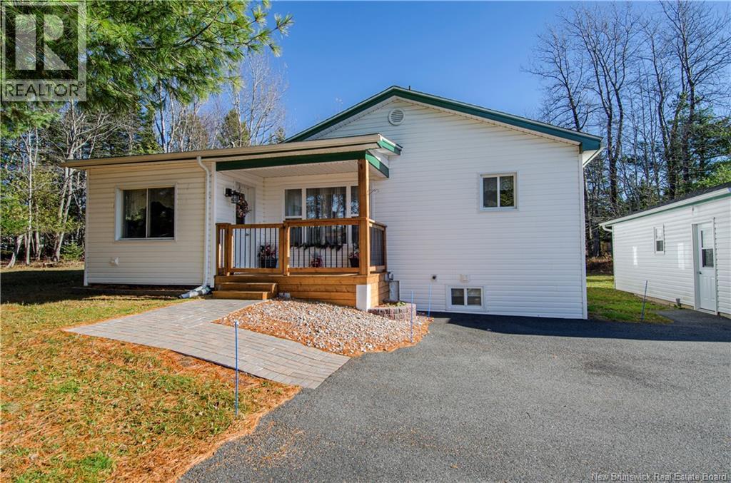 74 Vincent Road, Quispamsis, New Brunswick  E2E 1V4 - Photo 10 - NB129949