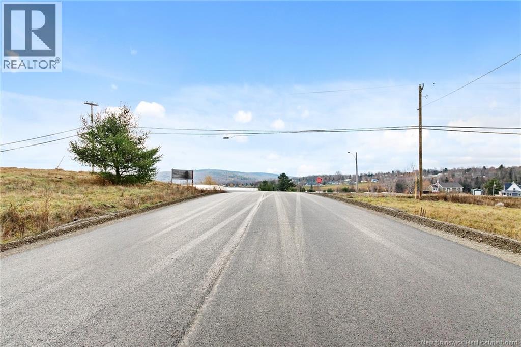 23-4 Finn Crescent, Nackawic, New Brunswick E6G 1W1 - Photo 16 - NB130189