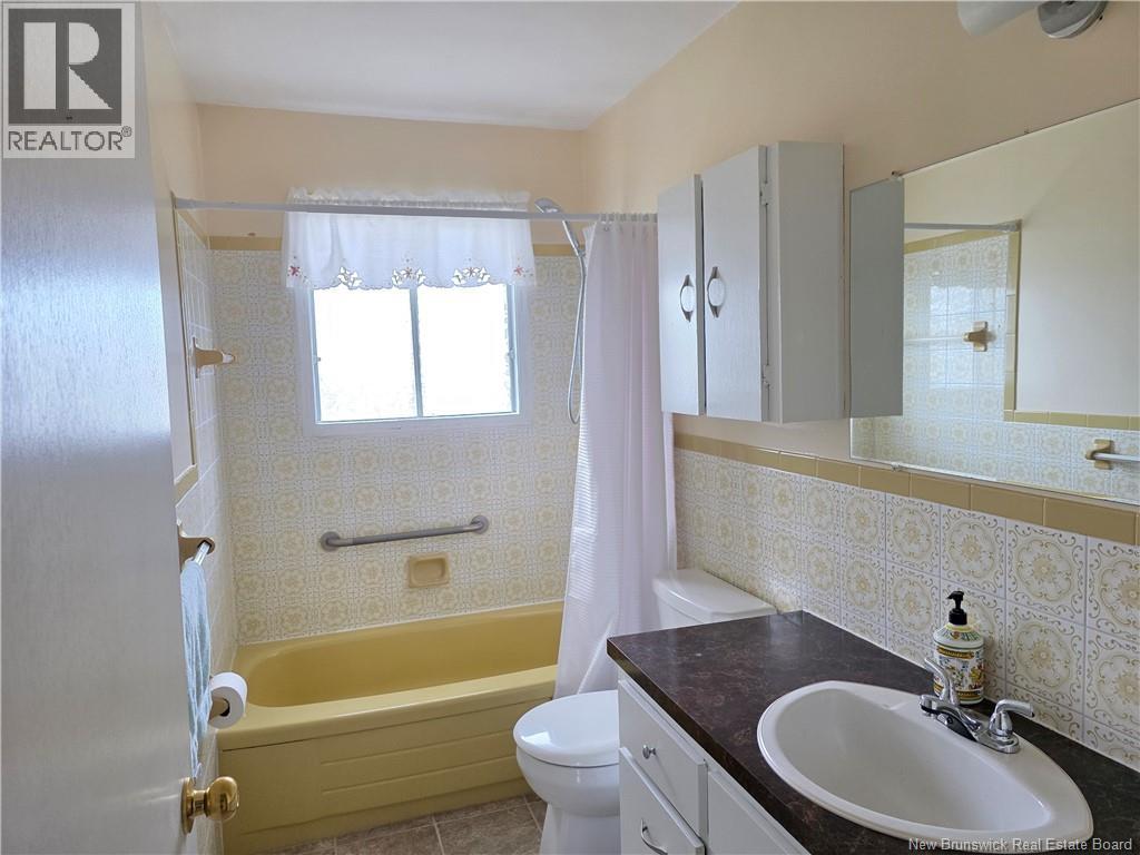 1089 Ch Sainte-Louise, Sainte-Louise, New Brunswick  E8K 2X8 - Photo 22 - NB130206