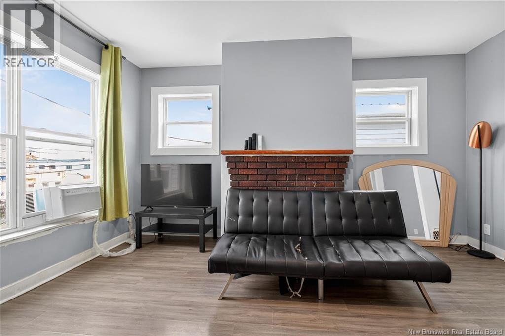 40-42 Harris, Moncton, New Brunswick E1C 4N6 - Photo 13 - NB129875